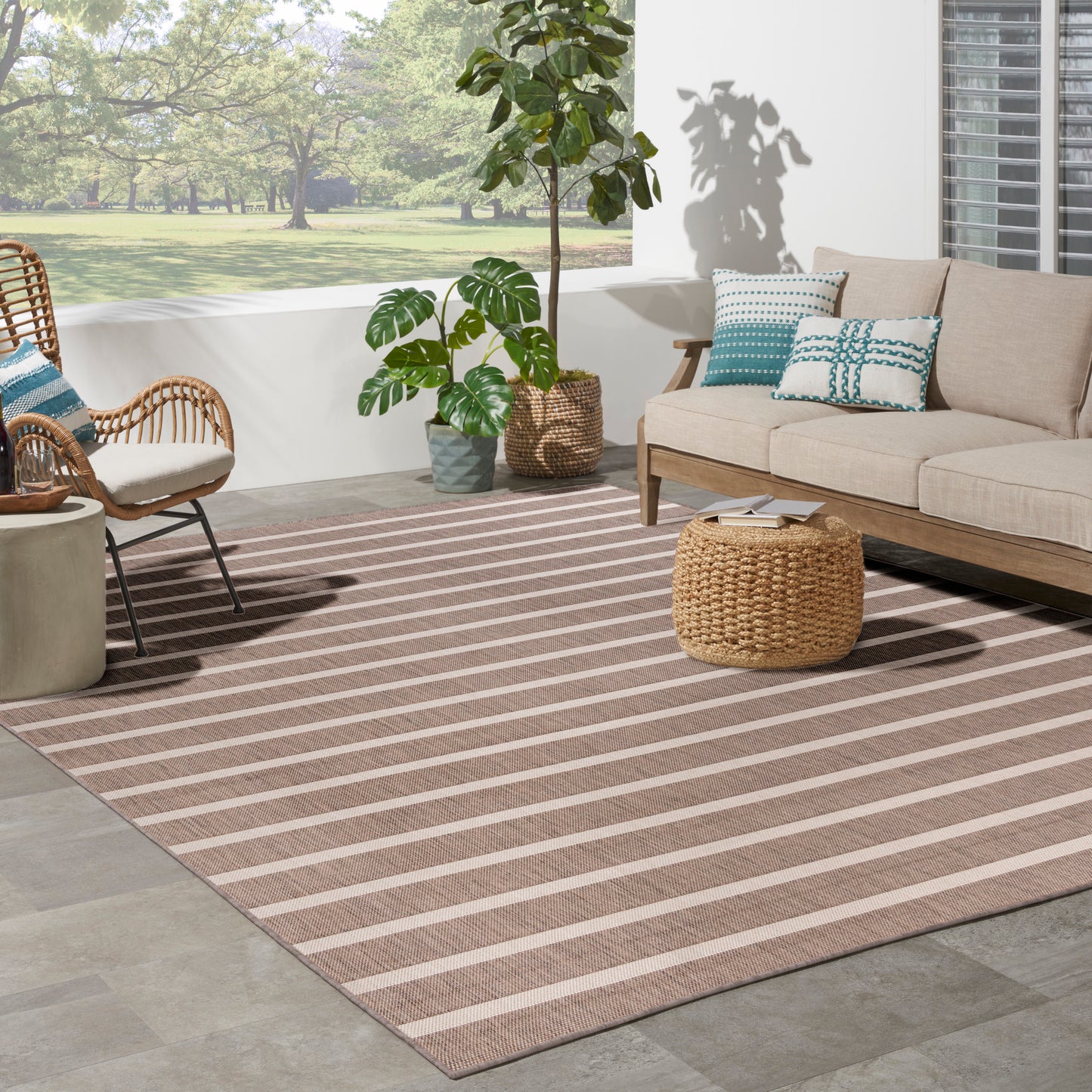 Nourison Positano 10' x 14' Natural Ivory Modern Rug