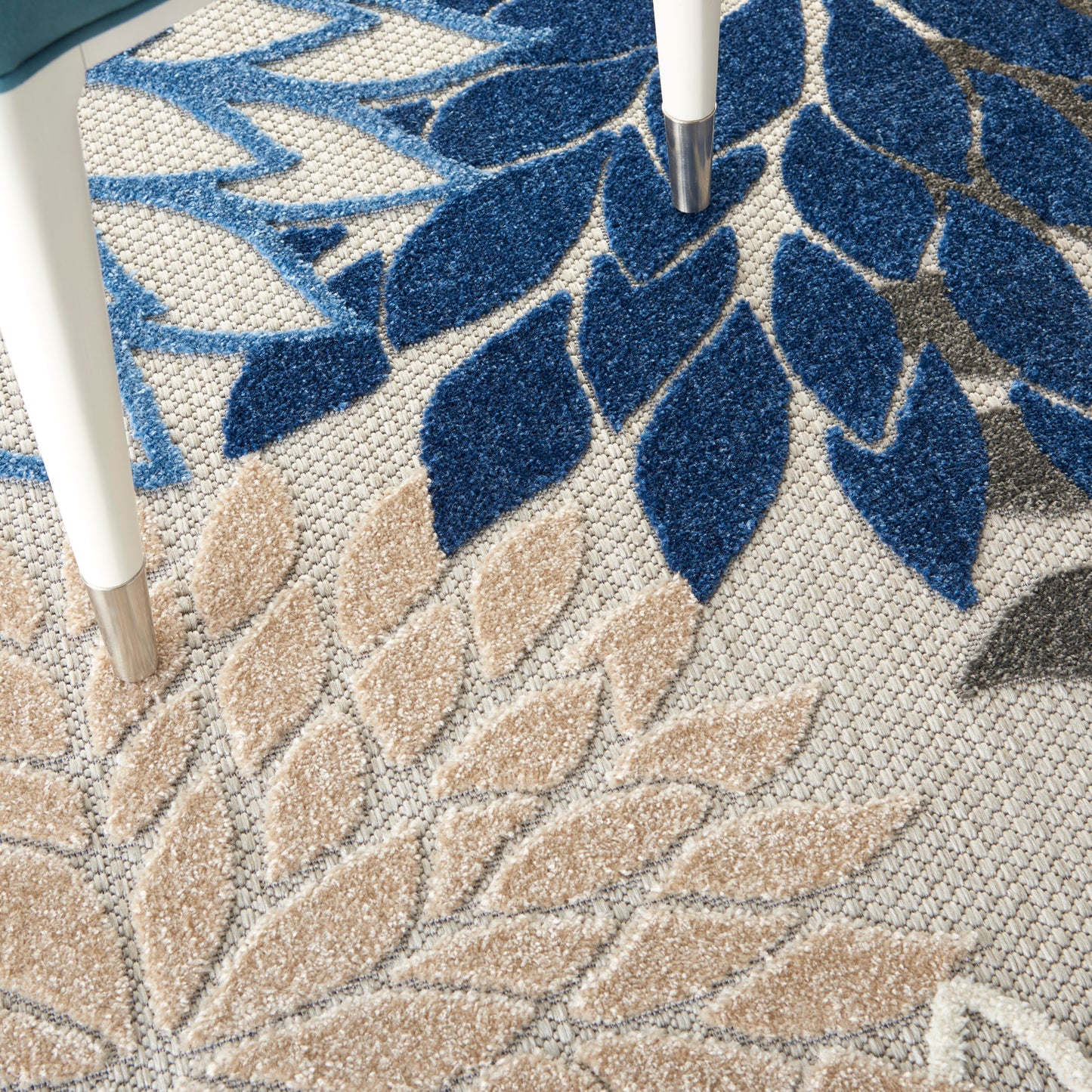 Nourison Aloha 3'6" x 5'6" Blue Multicolor Tropical Rug