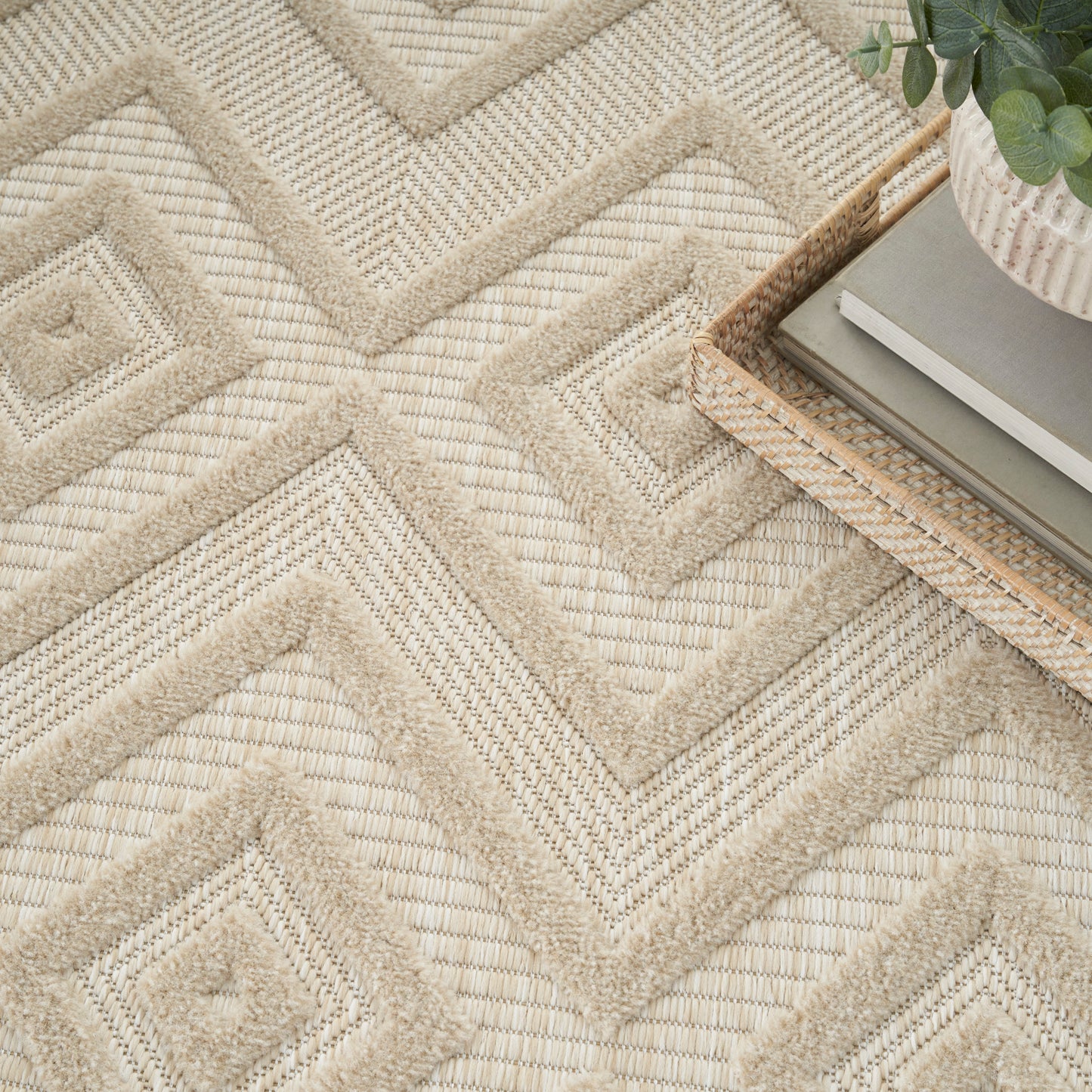 Nourison Versatile 9' x 12' Cream Modern Rug
