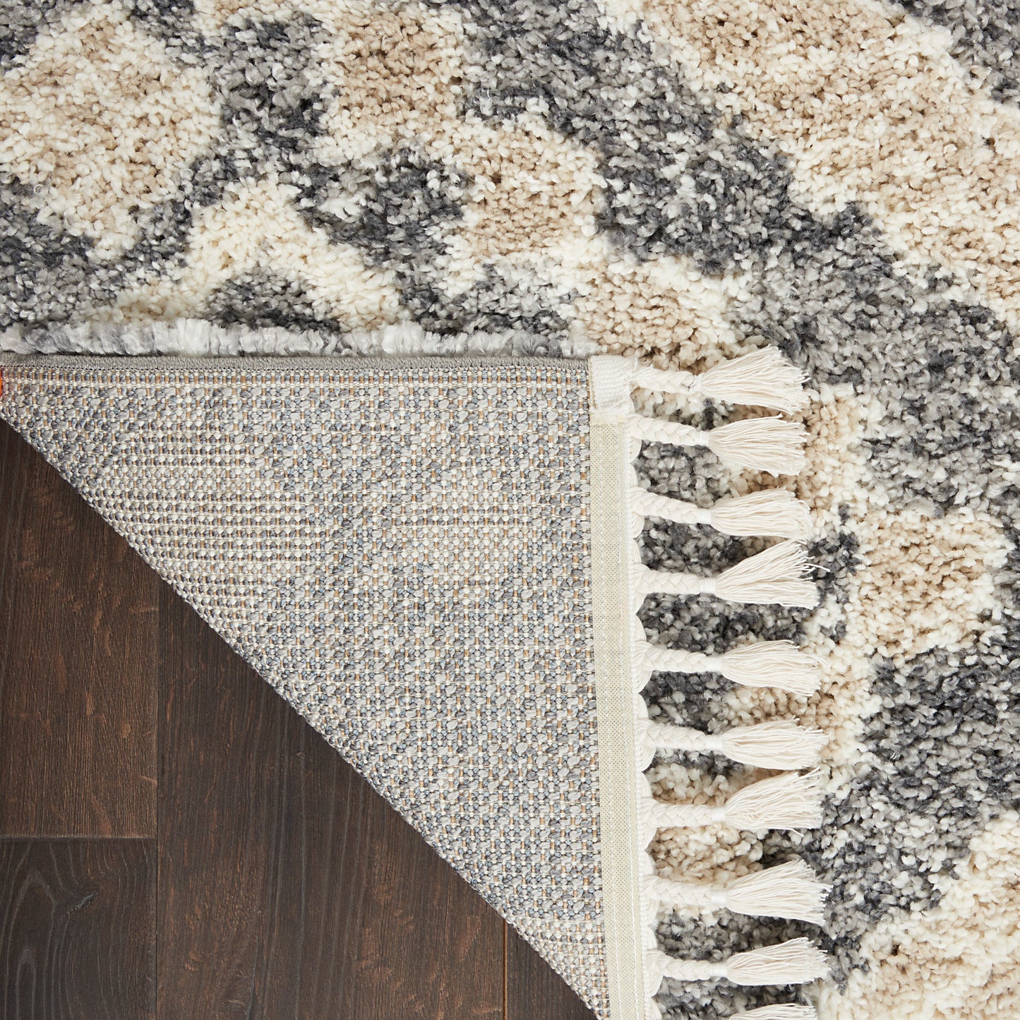 Nourison Oslo Shag 4' x 6' Grey/Ivory Shag Indoor Rug