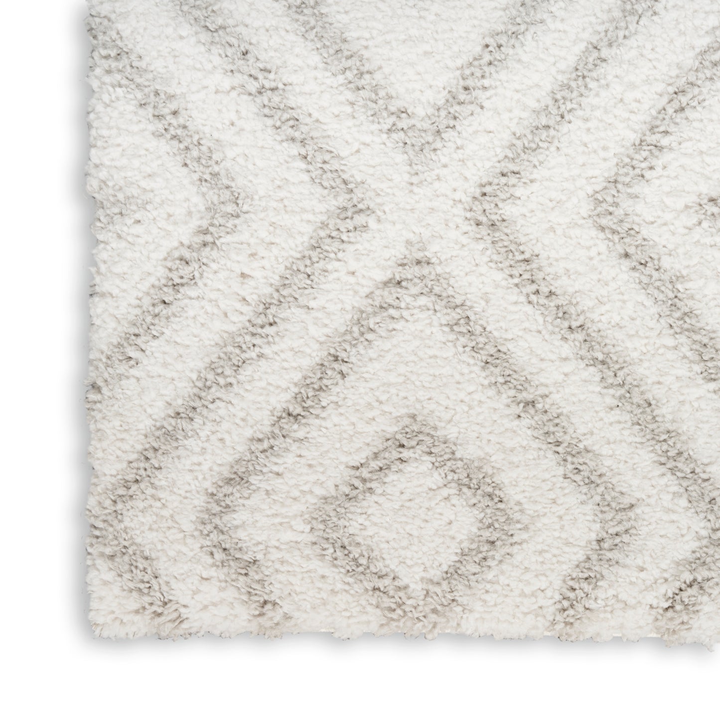 Nourison Modern Shag 5'3" x 7' Ivory Silver Modern Indoor Rug