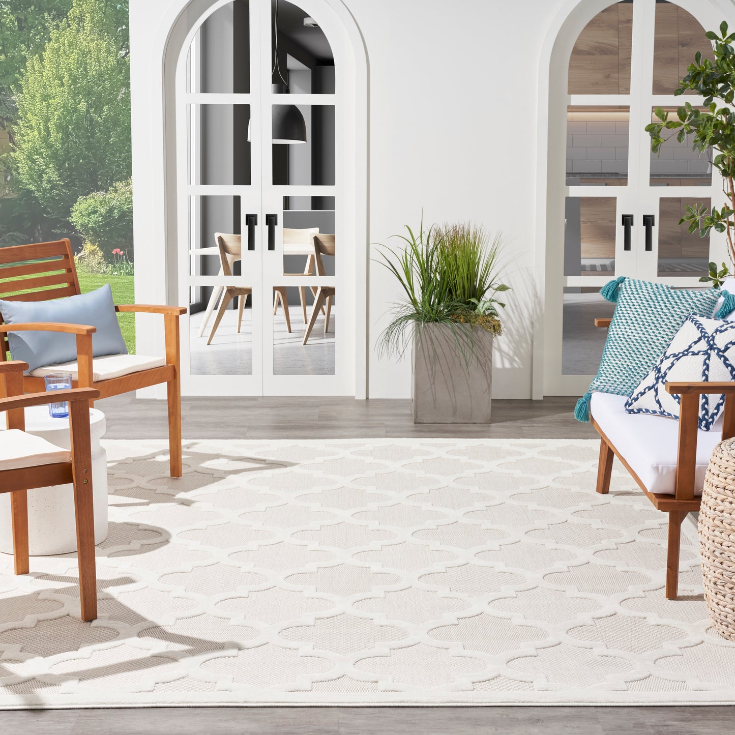 Nourison Easy Care 9' x 12' Ivory White Modern Rug