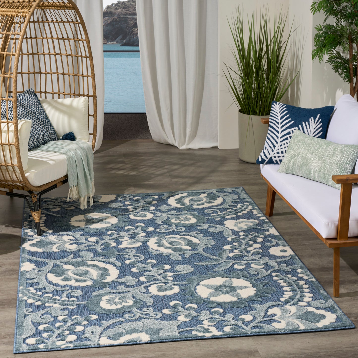 Nourison Aloha 3'6" x 5'6" Blue Farmhouse Rug