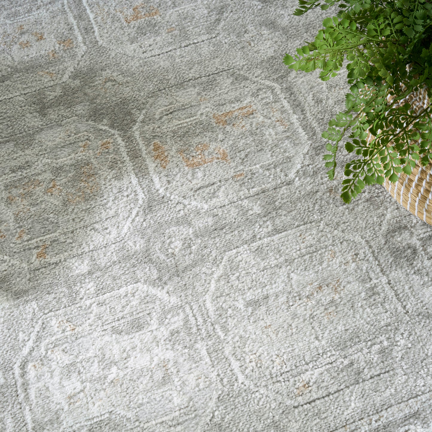 Nourison Dekor 7'10" x 9'10" Grey Vintage Indoor Rug