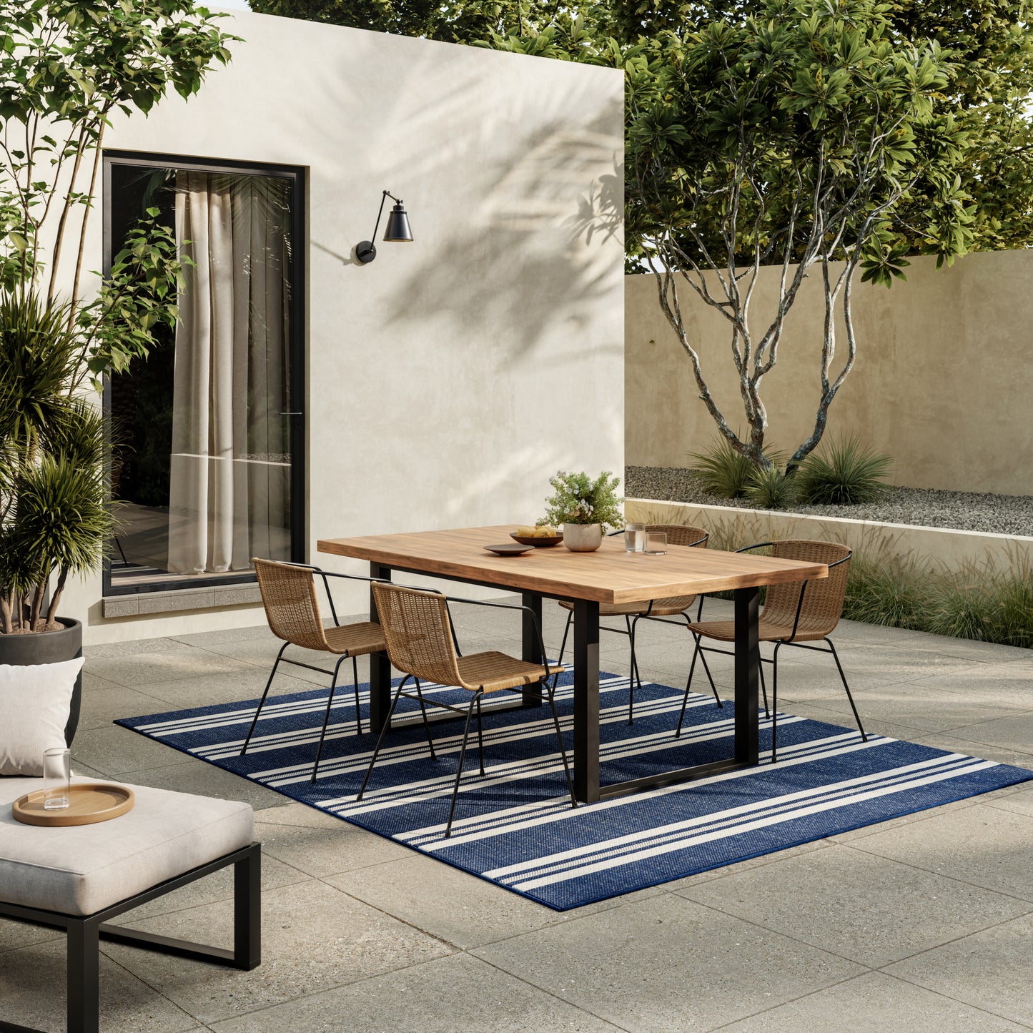 Nourison Horizon Indoor/Outdoor 5' x 7' Navy Modern Rug