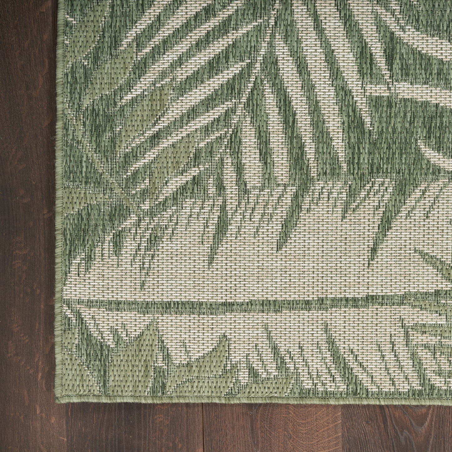 Nourison Garden Oasis 2' x 8' Green Ivory Outdoor Rug