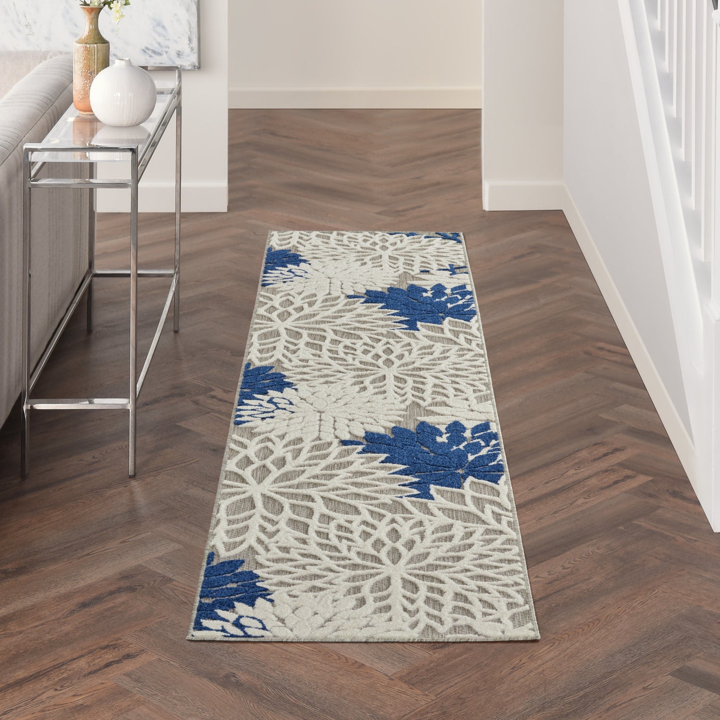 Nourison Aloha 2'3" x 8' Ivory Navy Tropical Rug