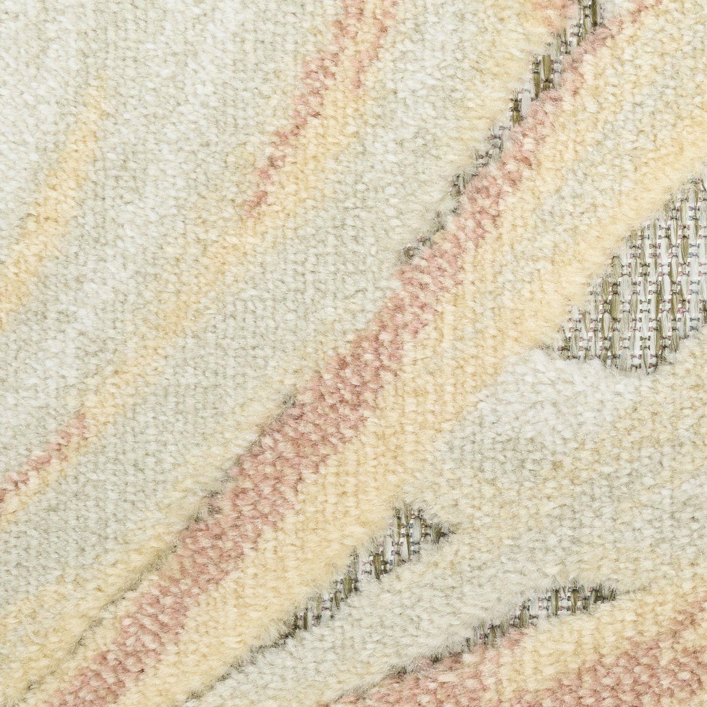 Nourison Aloha 2'8" x 4' Sage Rose Modern Rug