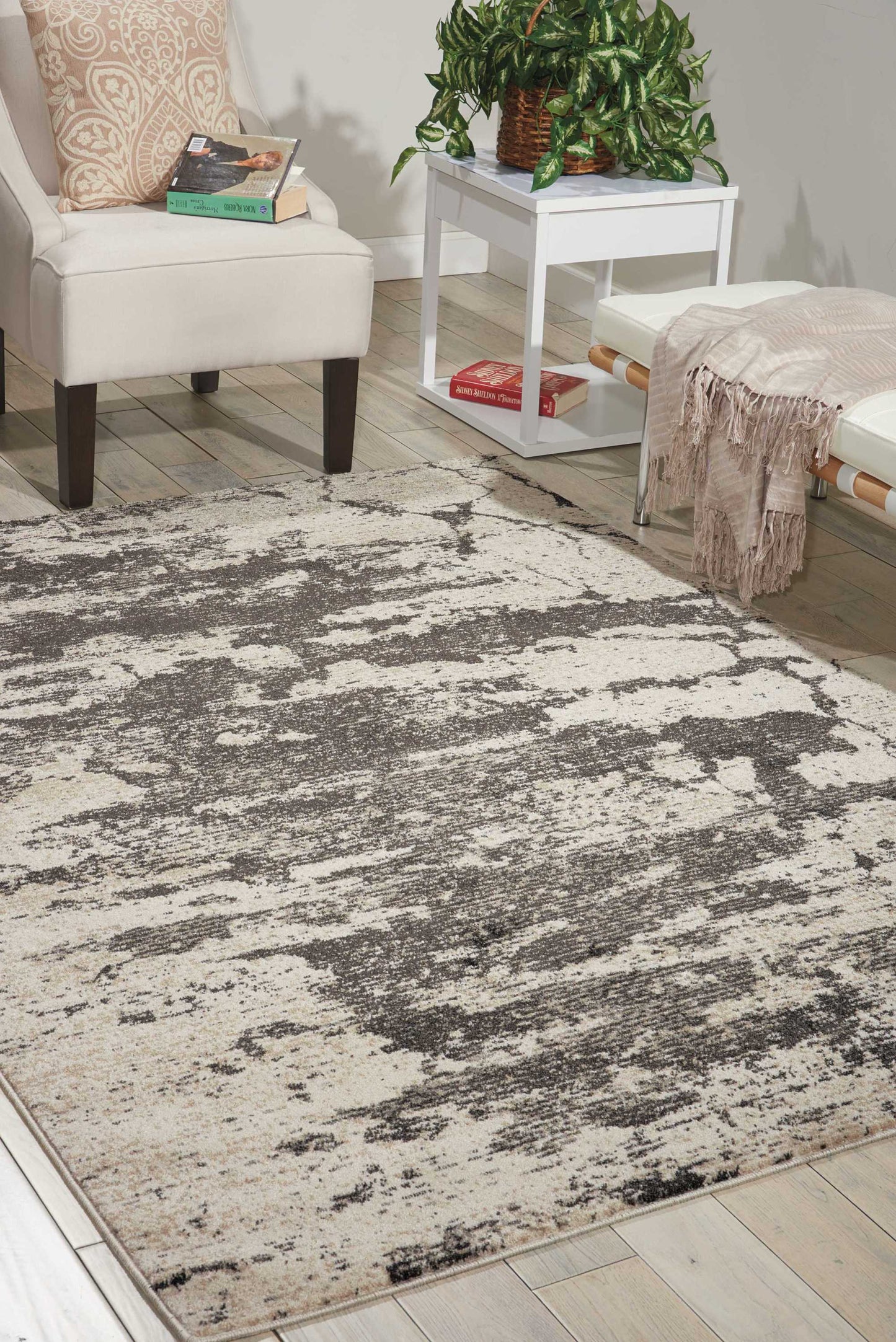 Nourison Maxell 3'10" x 5'10" Ivory/Grey Modern Indoor Rug