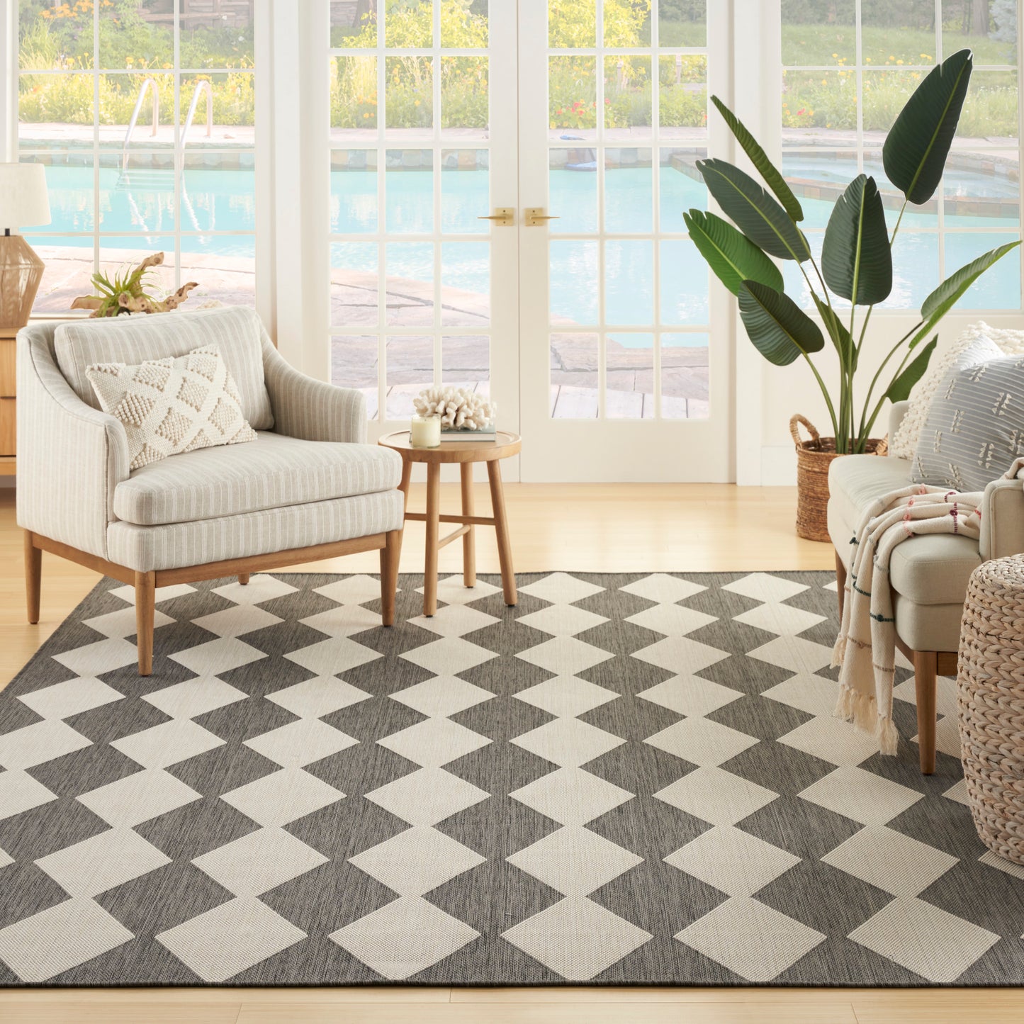 Nourison Positano 5' x 7' Charcoal Modern Rug