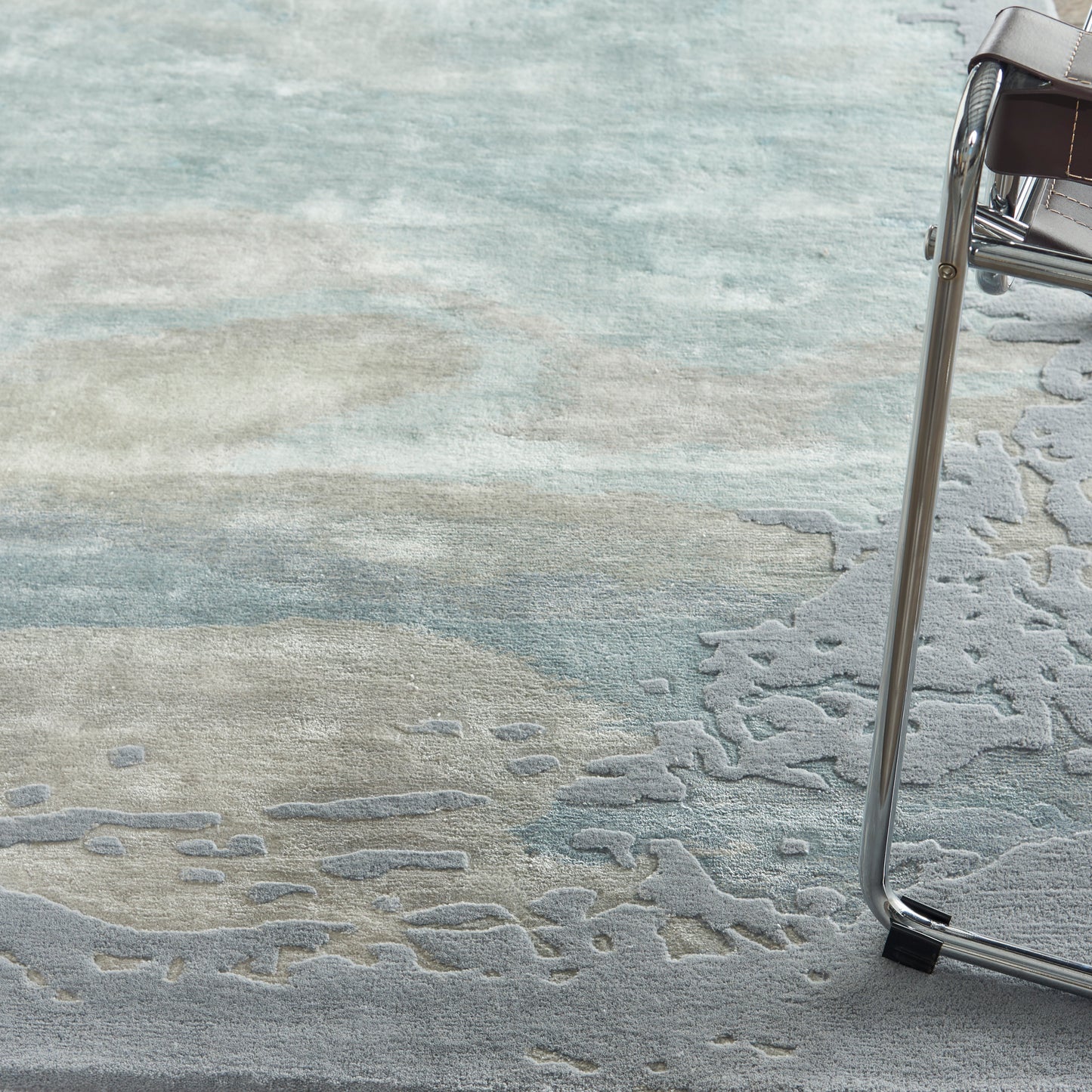 Nourison Prismatic 5'6" x 7'5" Seafoam/Silver Modern Indoor Rug
