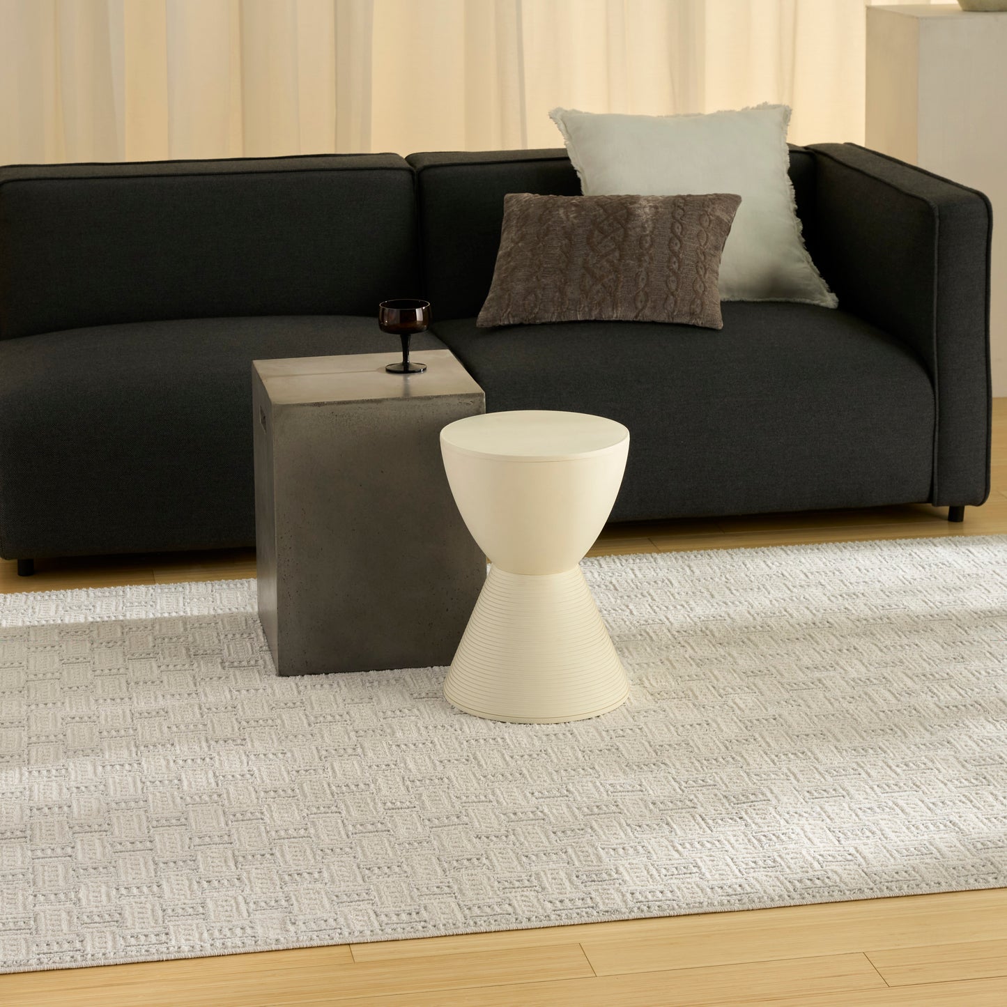 Nourison Nordic 5' x 7' Ivory Grey Scandinavian Indoor Rug