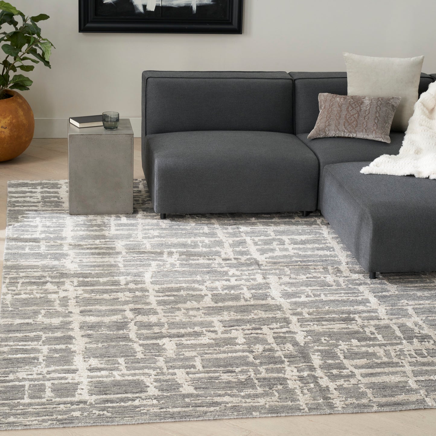 Nourison Luna 7'9" x 9'9" Grey Silver Modern Indoor Rug