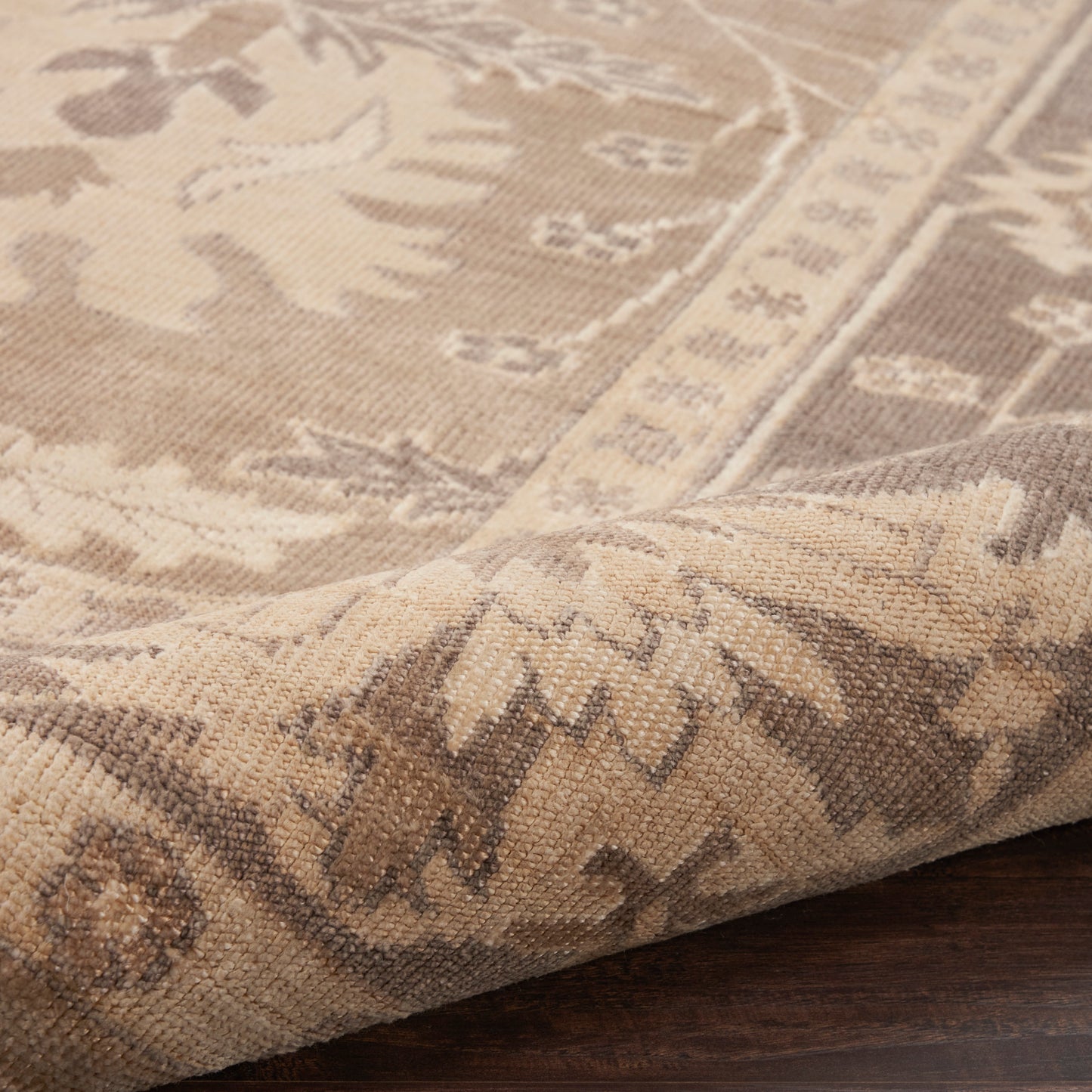Nourison Aldora 2' x 3' Opal Grey Vintage Indoor Rug