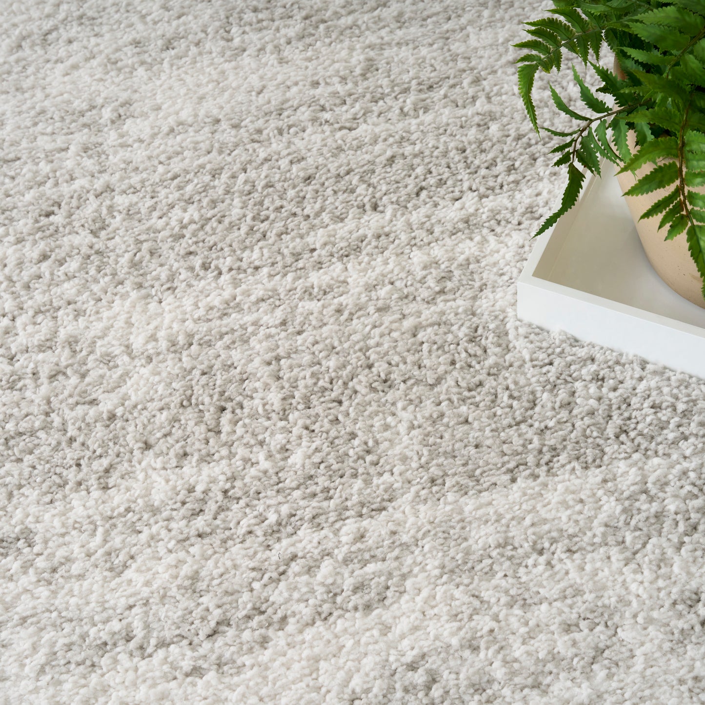 Nourison Modern Shag 7'10" x 9'10" Ivory Grey Modern Indoor Rug