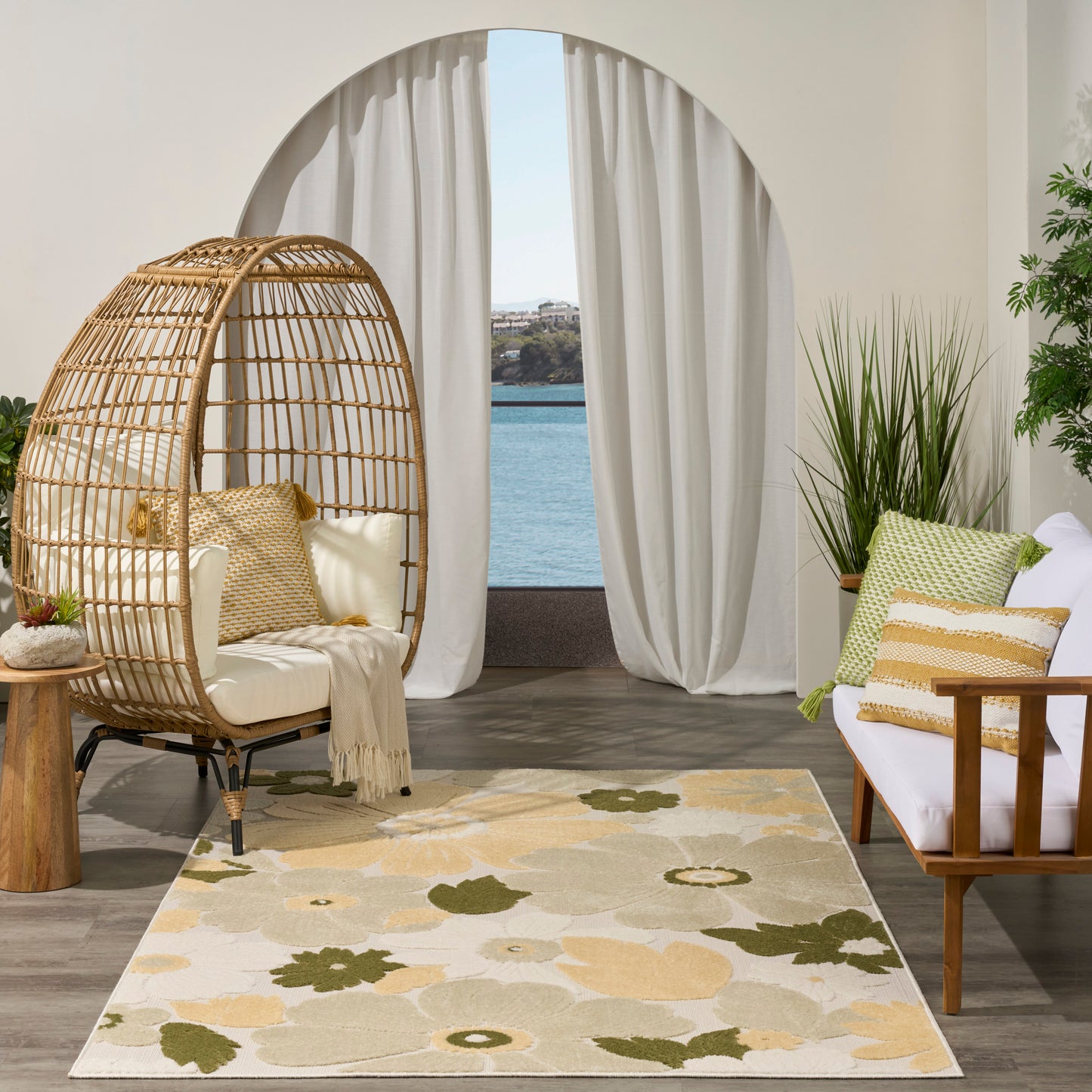 Nourison Aloha 3'6" x 5'6" Ivory Green Modern Rug