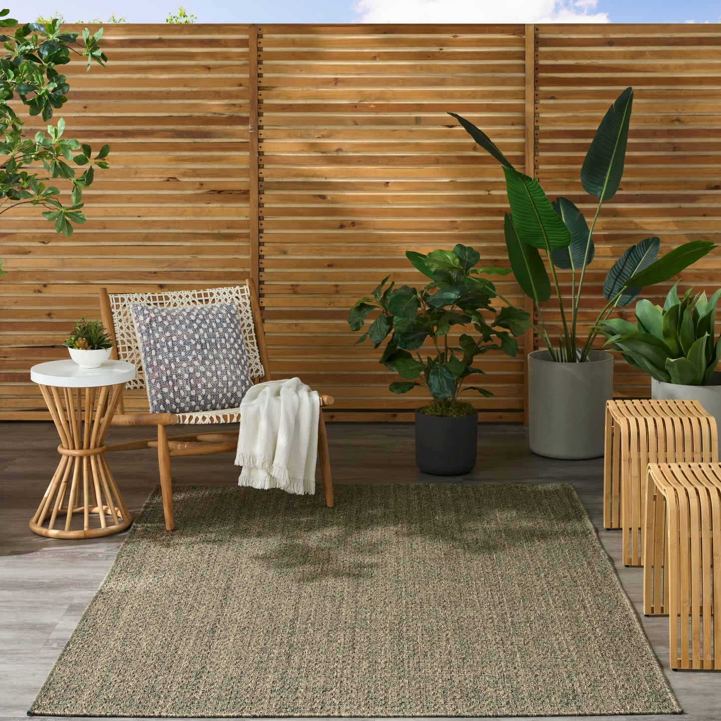 Nourison Tulum 4' x 6' Olive Outdoor Rug