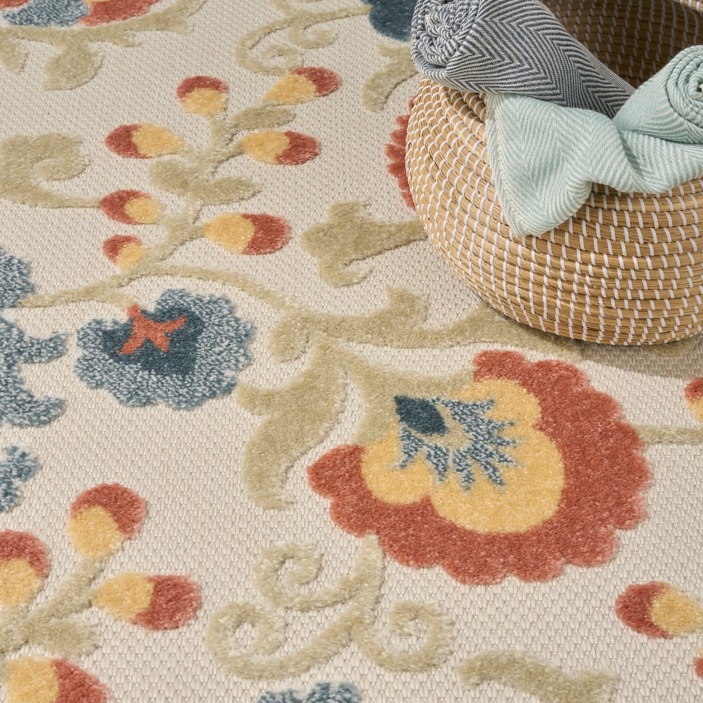 Nourison Aloha 3'6" x 5'6" Grey Multicolor Farmhouse Rug