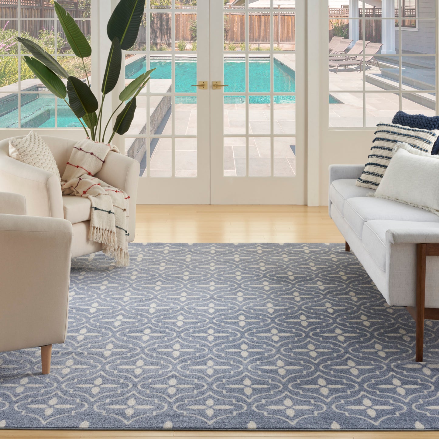 Nourison Nourison Essentials 5' x 7' Blue Ivory Modern Rug
