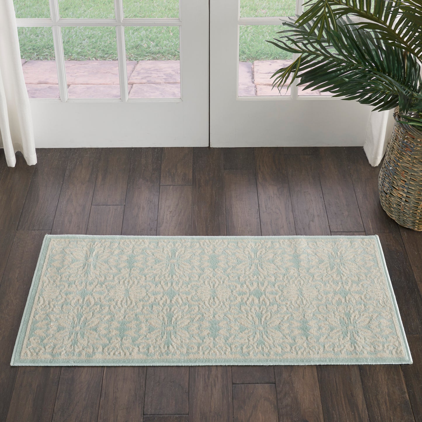 Nourison Jubilant 2' x 4' Ivory Green Farmhouse Indoor Rug