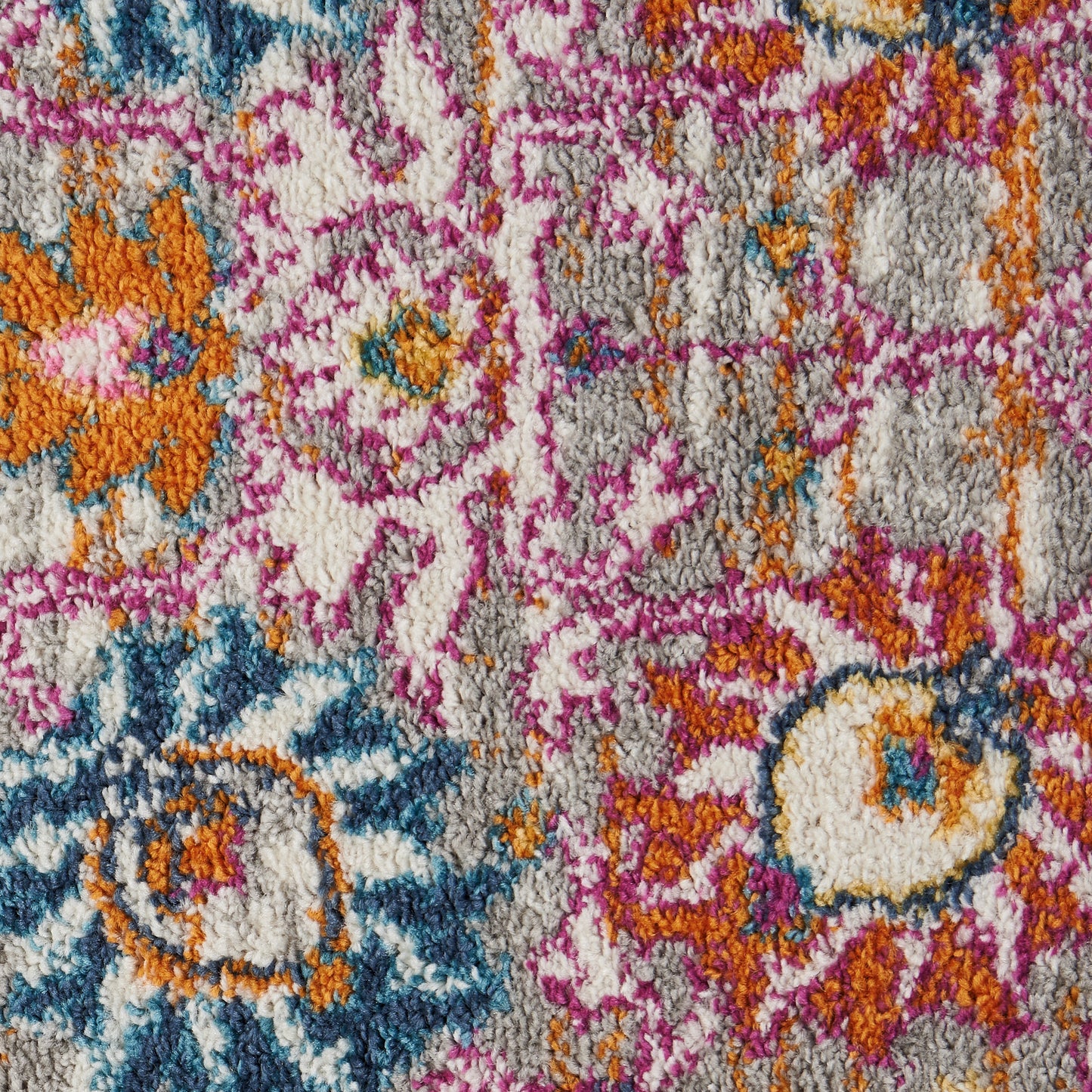 Nourison Passion 3'9" x 5'9" Silver Bohemian Indoor Rug