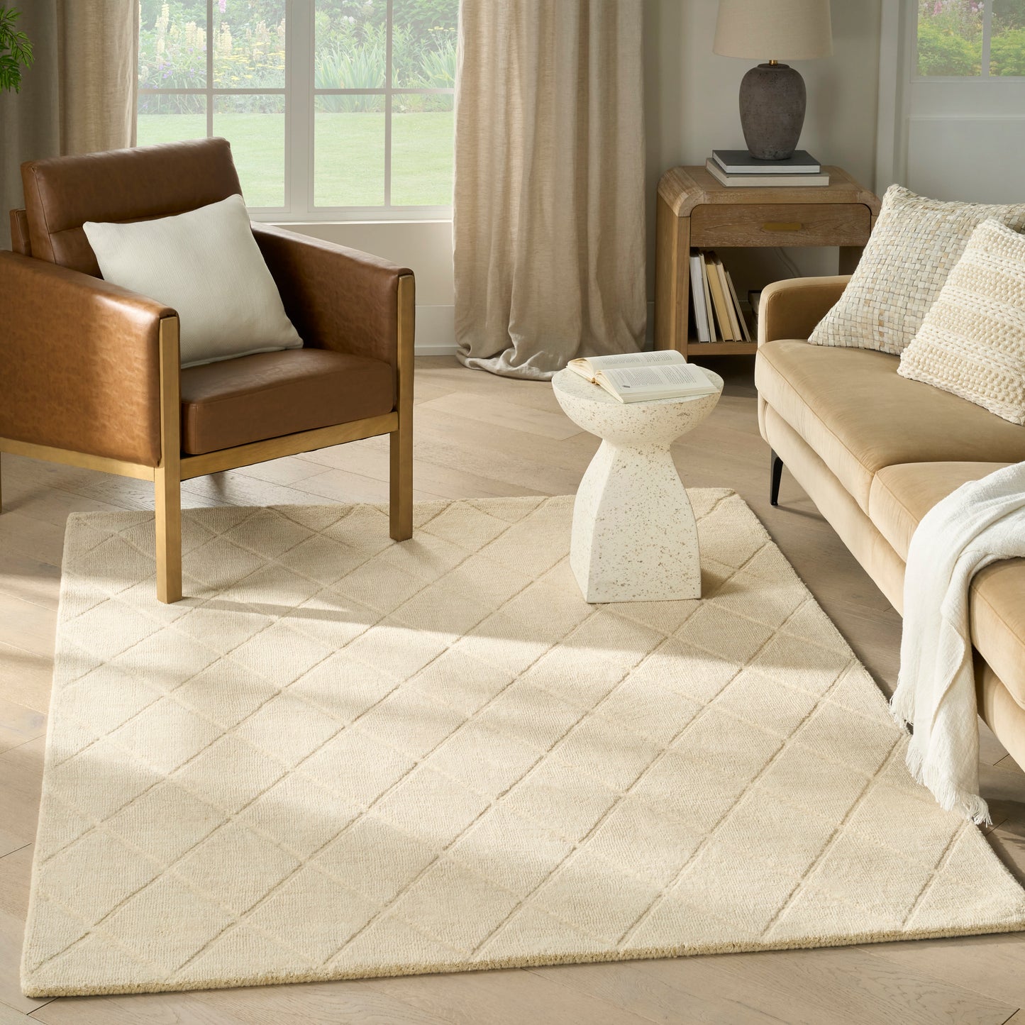 Nourison Wool Haven 5'3" x 7'3" Ivory Modern Indoor Rug