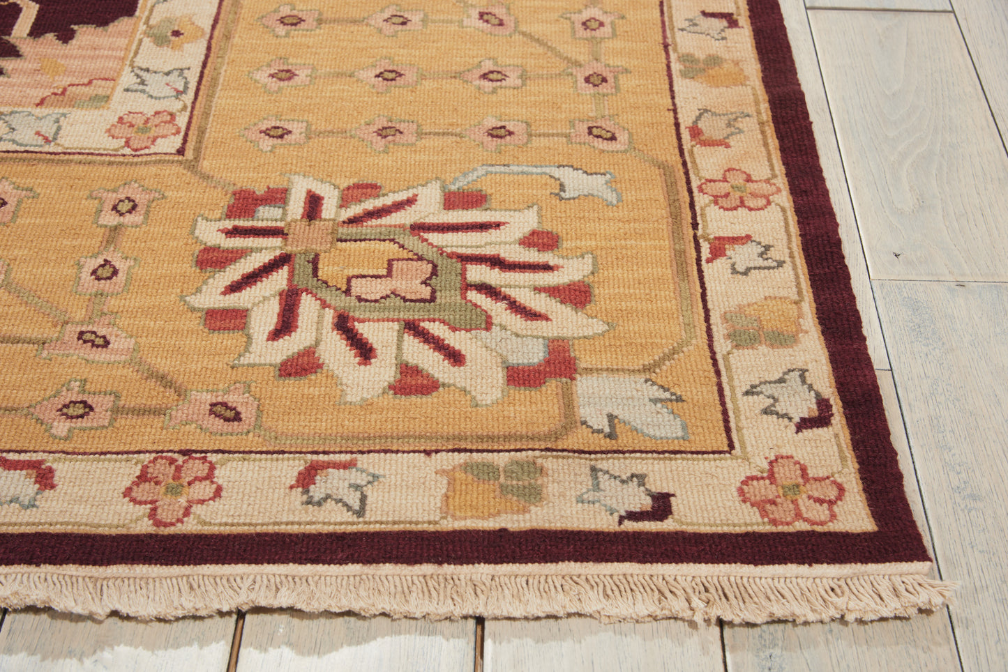 Nourison Nourmak 5'10" x 8'10" Burgundy Traditional Indoor Rug