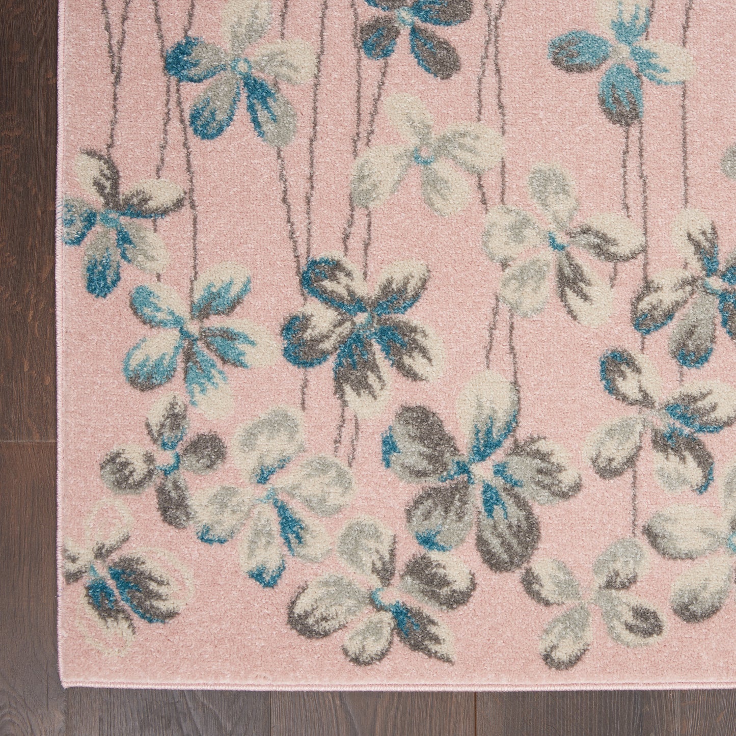Nourison Tranquil 4' x 6' Pink Contemporary Indoor Rug