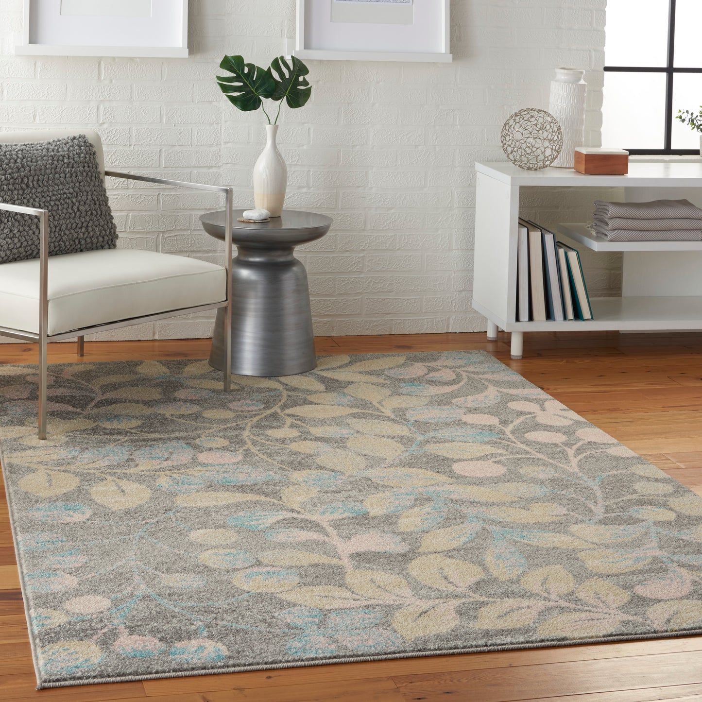 Nourison Tranquil 4' x 6' Grey Beige Farmhouse Indoor Rug