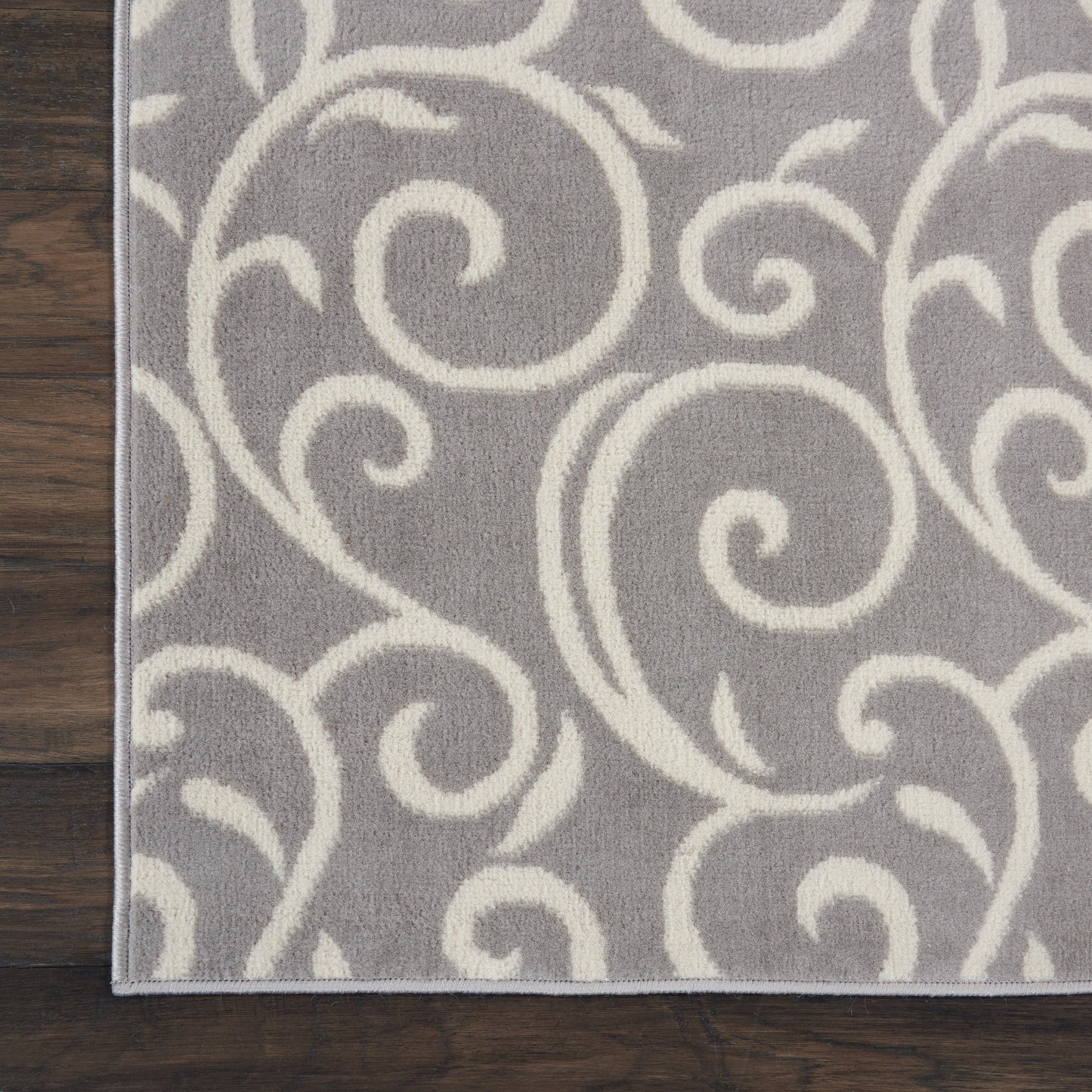 Nourison Grafix 3'9" x 5'9" Grey Contemporary Indoor Rug