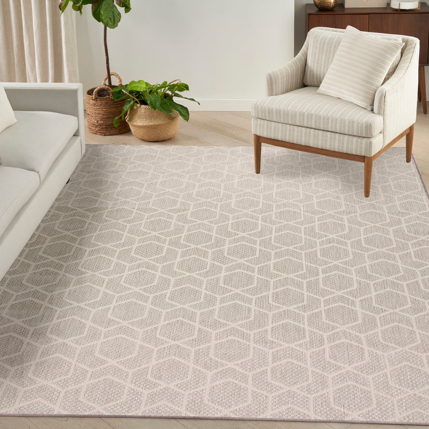 Nourison Horizon Indoor/Outdoor 8' x 10' Grey Modern Rug