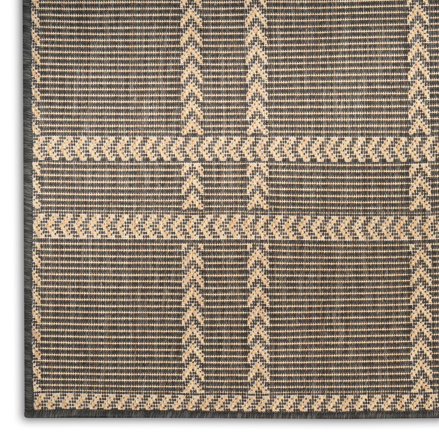Nourison Horizon Indoor/Outdoor 4' x 6' Charcoal Modern Rug