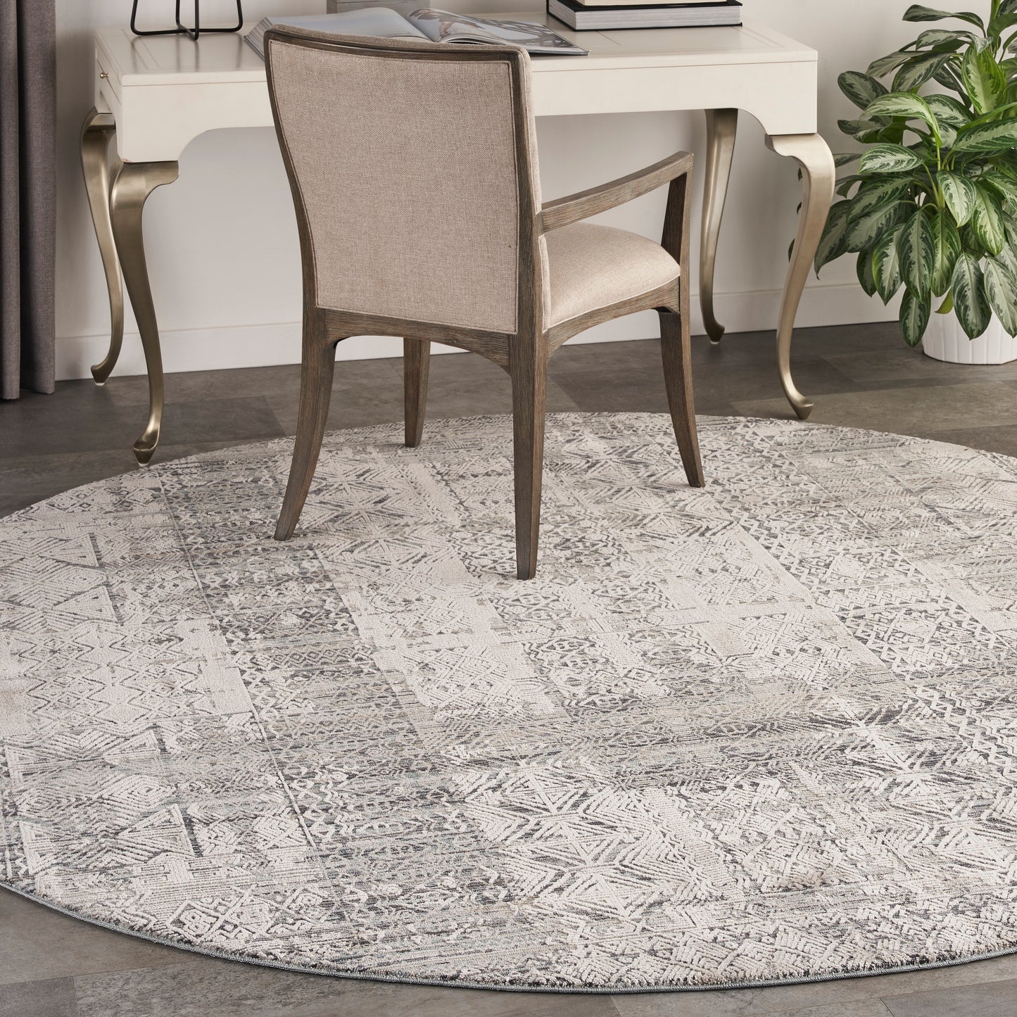 Nourison Lynx 7’10” x Round Ivory Blue Vintage Indoor Rug
