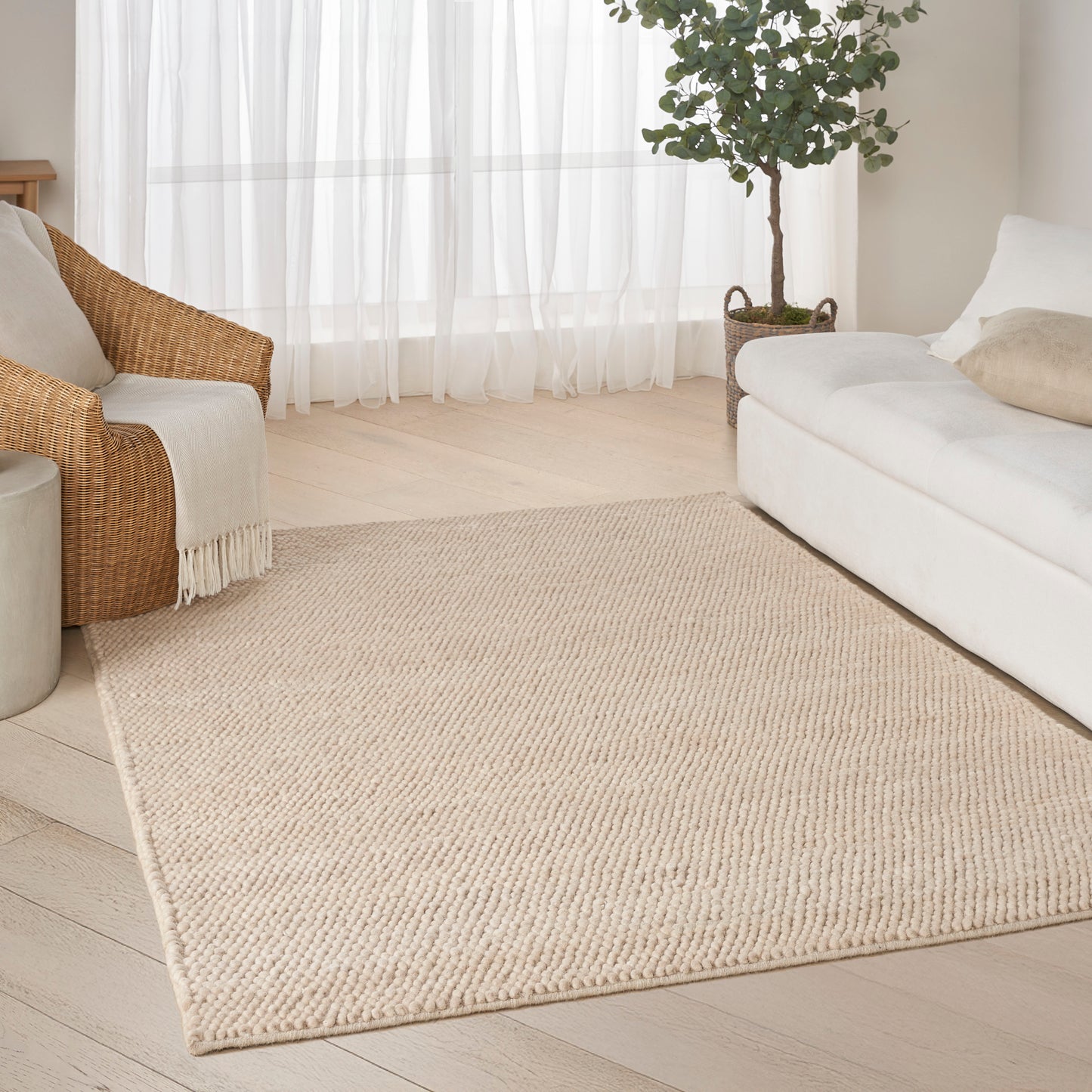 DKNY Pure Knots 5'3" x 7'3" Beige Modern Indoor Rug