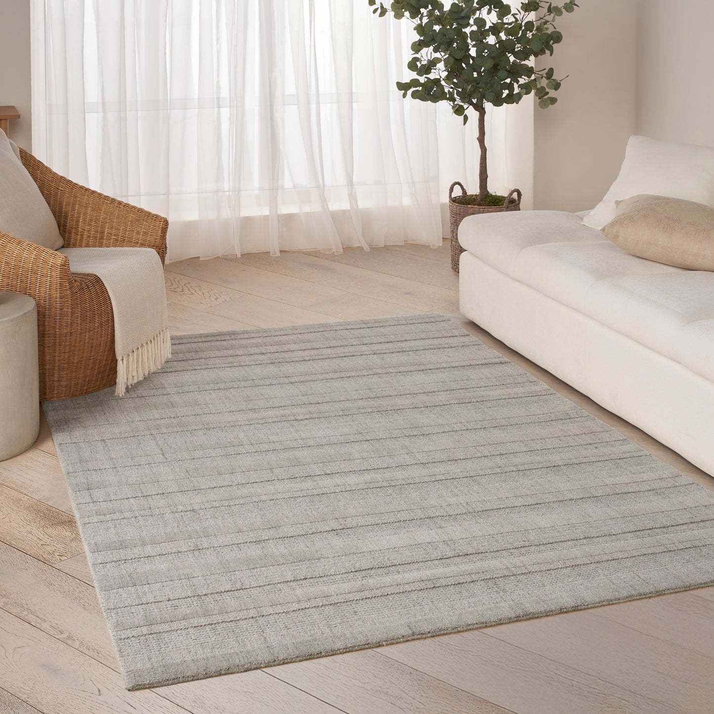 DKNY Pure Multi Weave 4' x 6' Grey Contemporary Indoor Rug