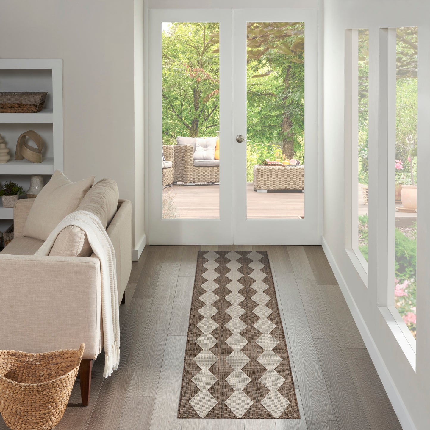 Nourison Positano 2'2" x 8' Natural Modern Rug