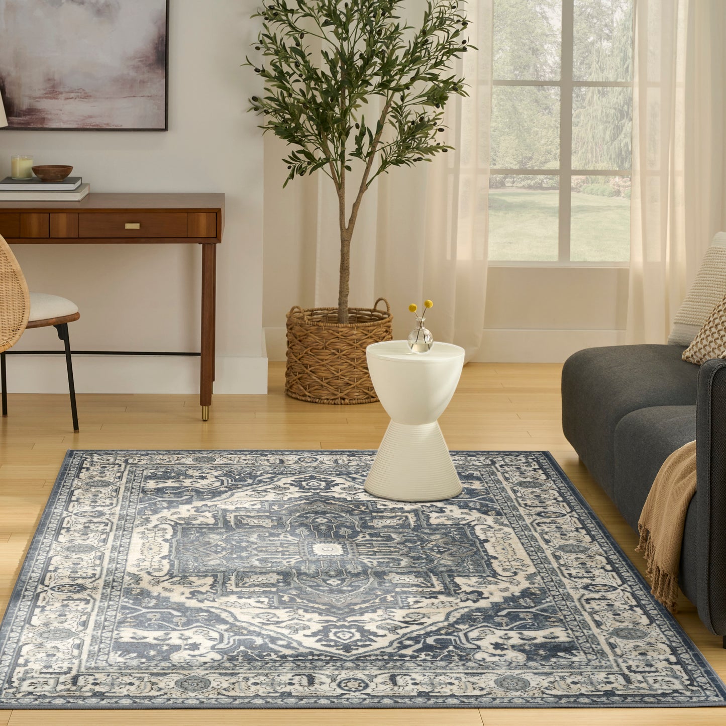Nourison Quarry 6' x 9' Navy Ivory Vintage Indoor Rug