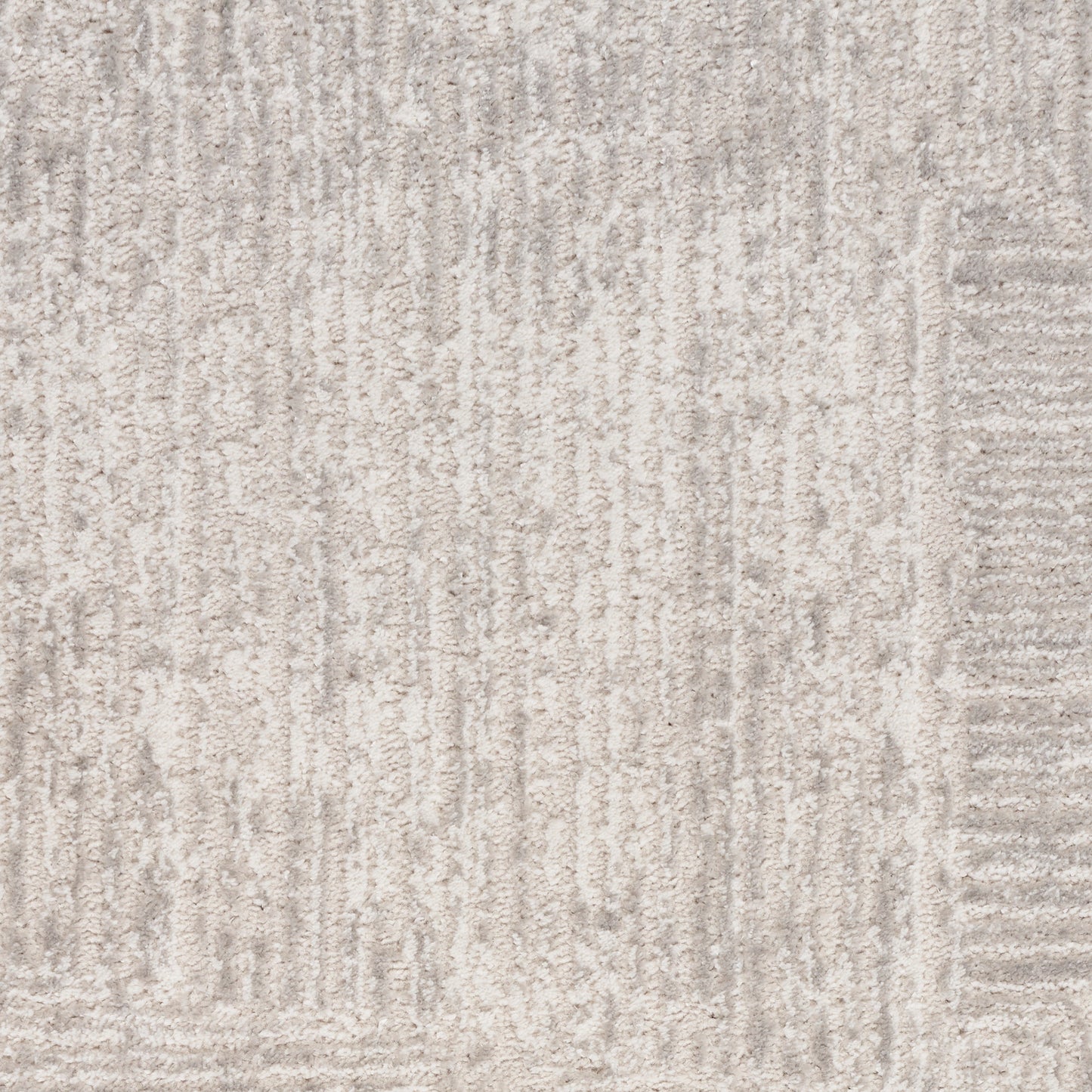 Calvin Klein CK024 Irradiant 5'3" x 7'3" Silver Modern Indoor Rug