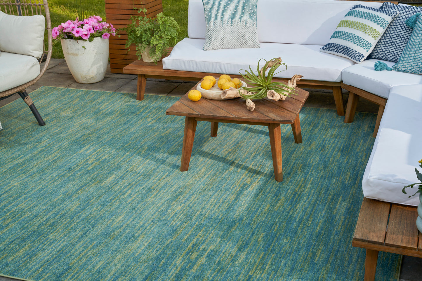 Nourison Nourison Essentials 10' x 14' Blue Green Outdoor Rug
