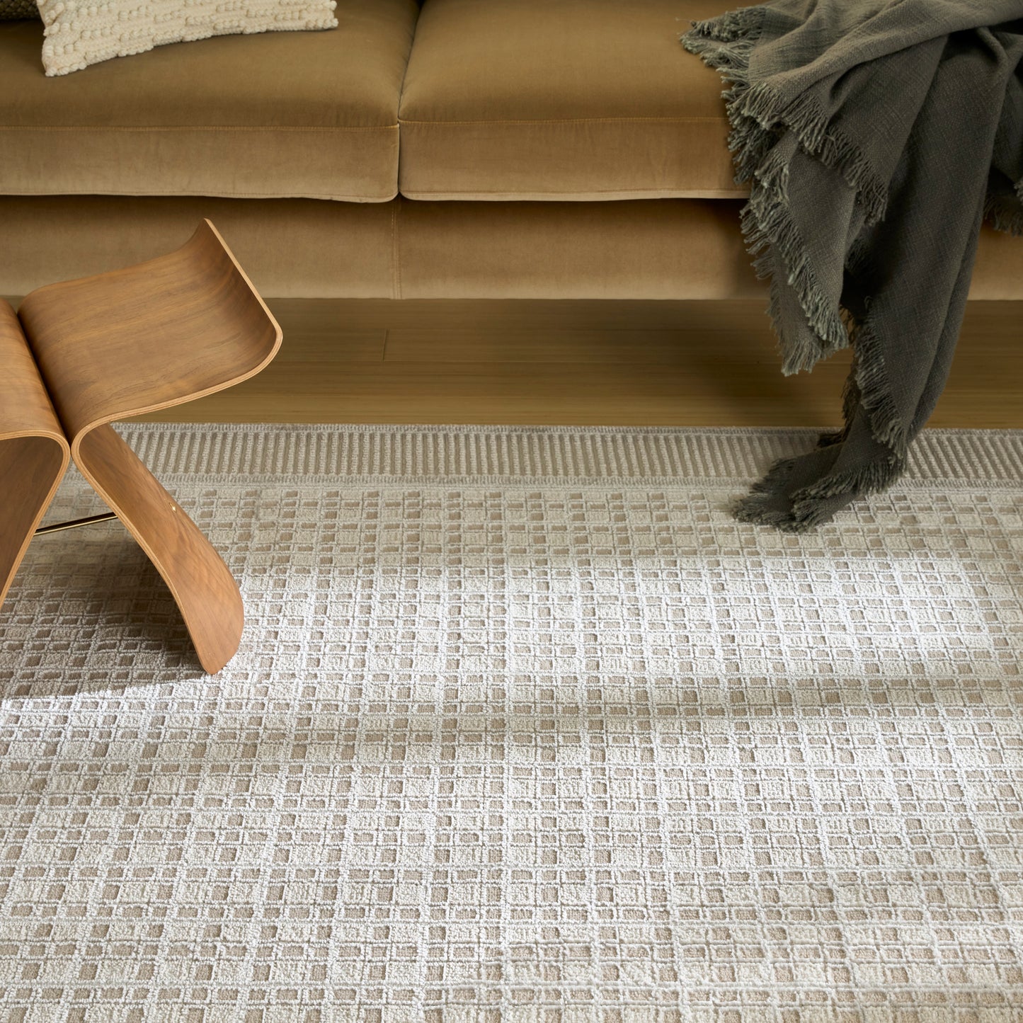 Nourison Nordic 4' x 6' Beige Modern Indoor Rug