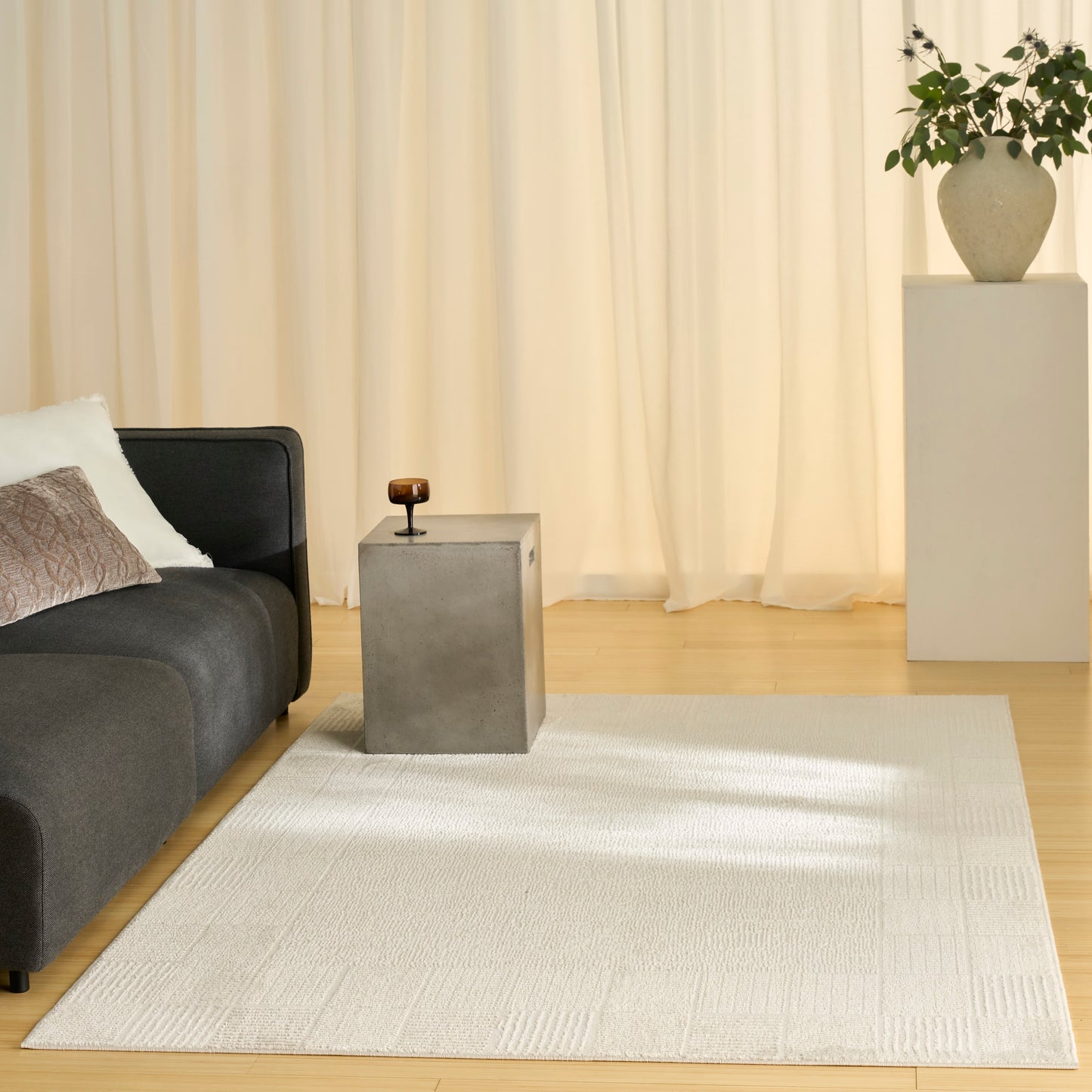 Nourison Nordic 4' x 6' Ivory Grey Modern Indoor Rug
