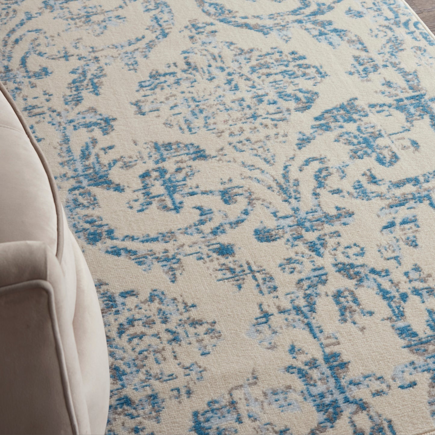 Nourison Jubilant 3' x 5' Ivory Blue Vintage Indoor Rug