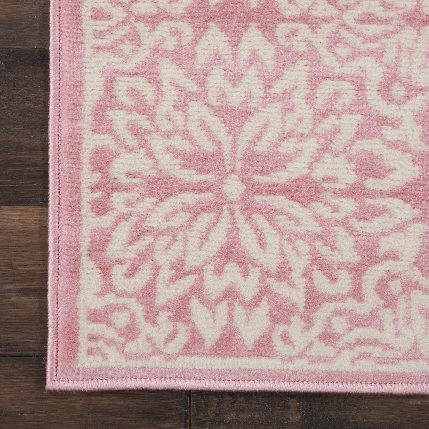 Nourison Jubilant 2' x 4' Ivory Pink Farmhouse Indoor Rug