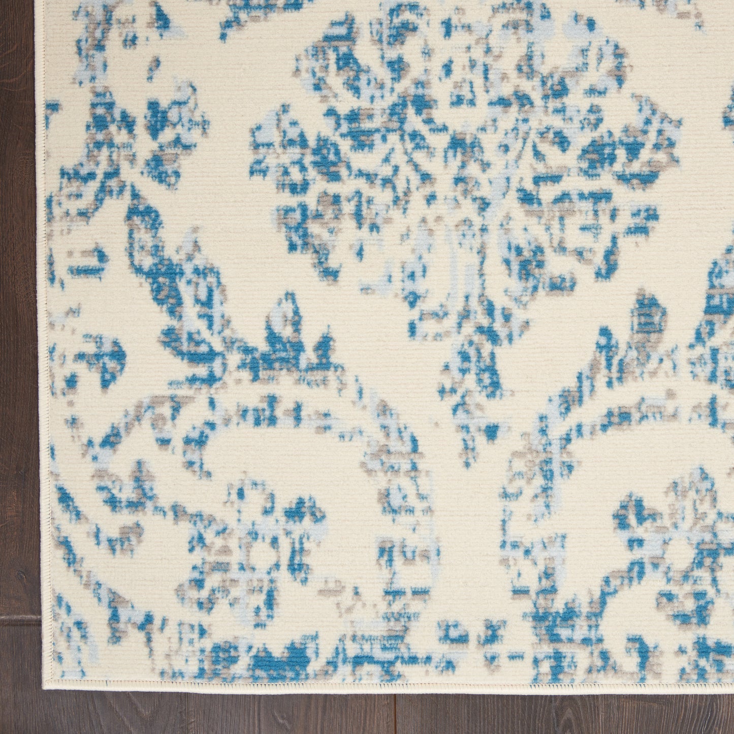 Nourison Jubilant 4' x 6' Ivory Blue Vintage Indoor Rug