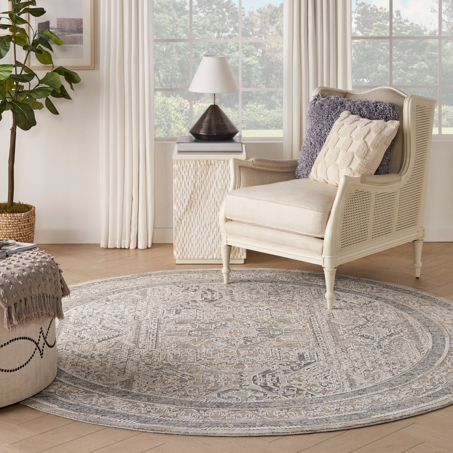 Nourison Lynx 7’10” x Round Ivory/Grey/Blue Vintage Indoor Rug