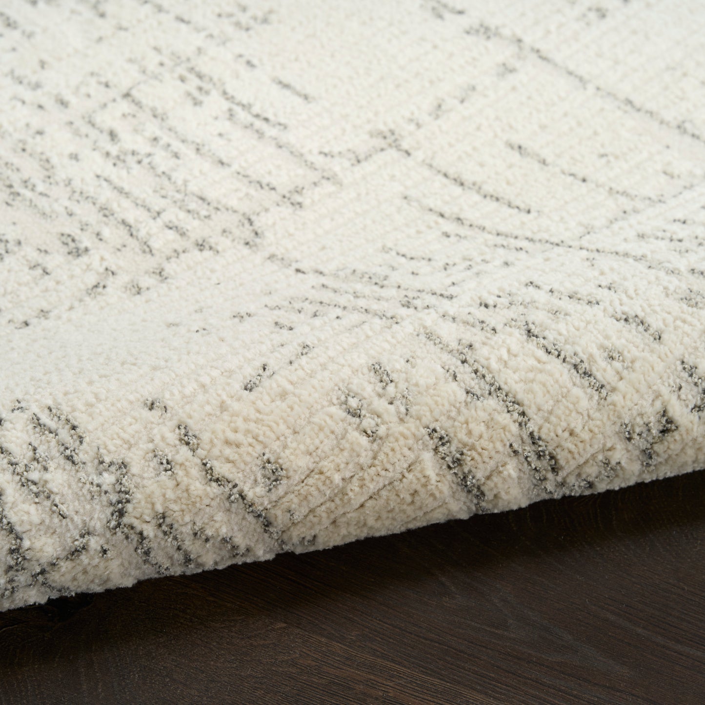 Nourison Ivory Hues 5'3" x 7'3" Ivory Grey Modern Indoor Rug