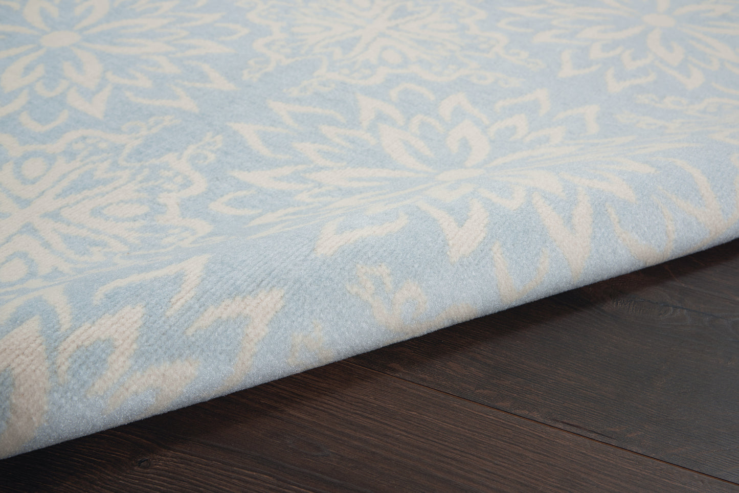 Nourison Jubilant 5'3" x 7'3" Ivory/Light Blue Farmhouse Indoor Rug