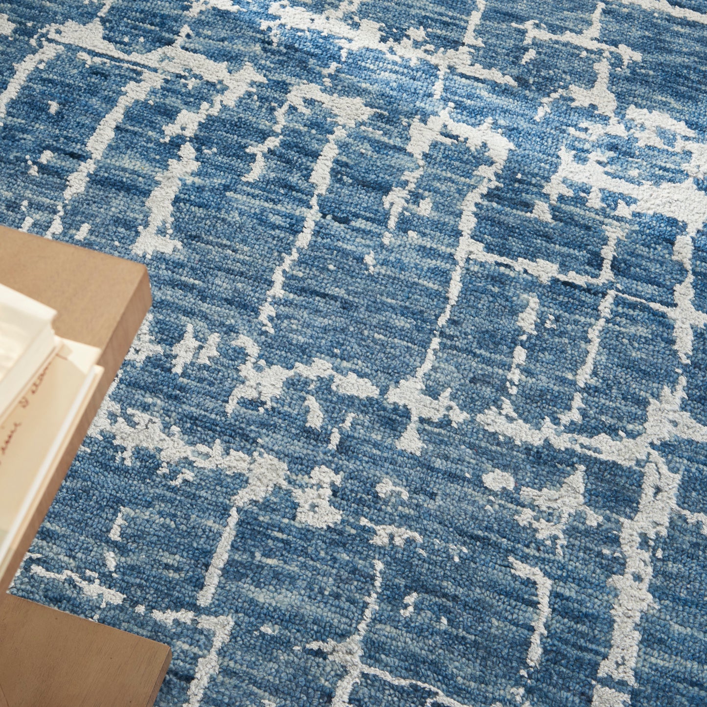 Nourison Luna 7'9" x 9'9" Blue Silver Modern Indoor Rug