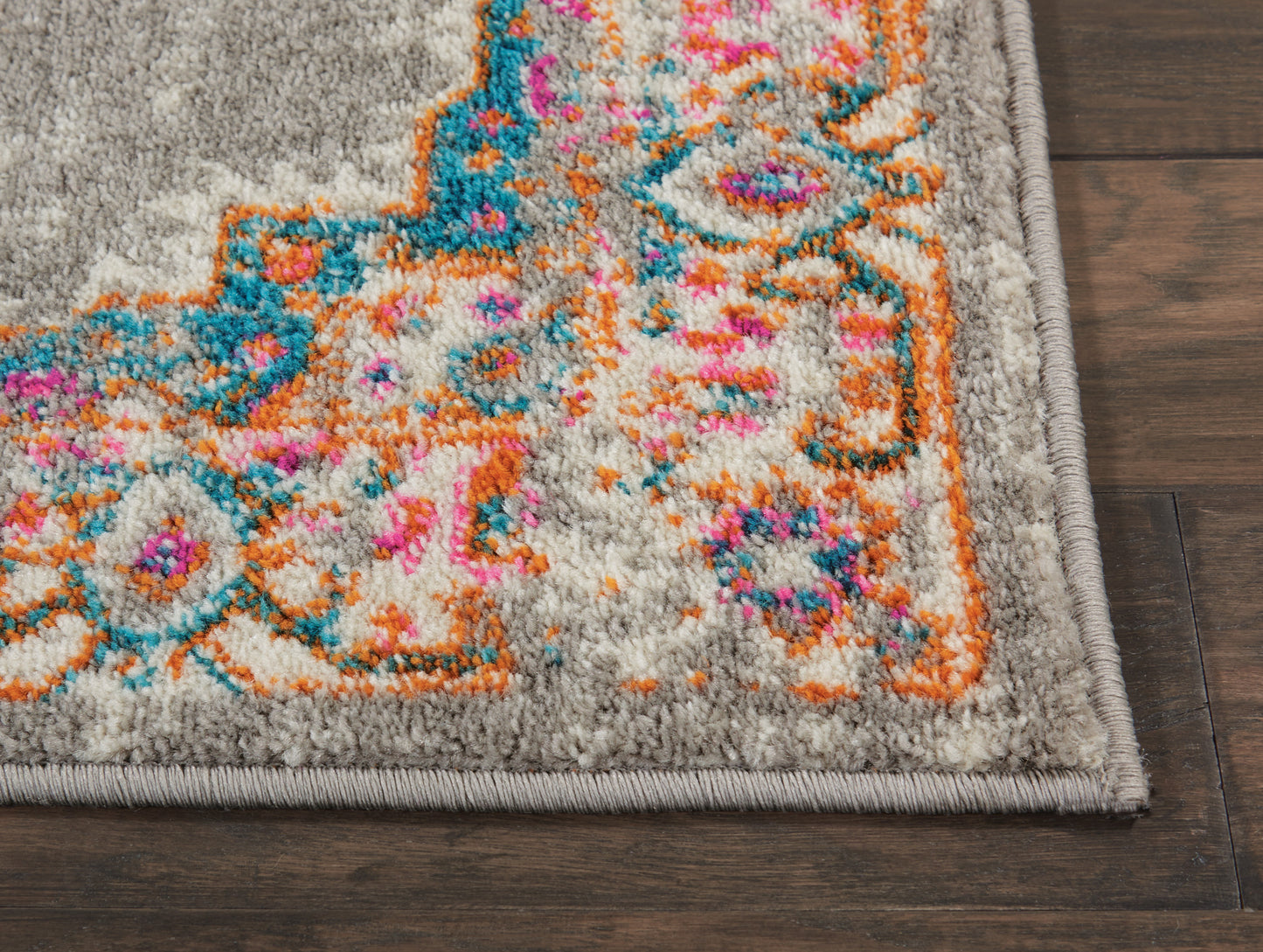 Nourison Passion 1'10" x 6' Grey Bohemian Indoor Rug