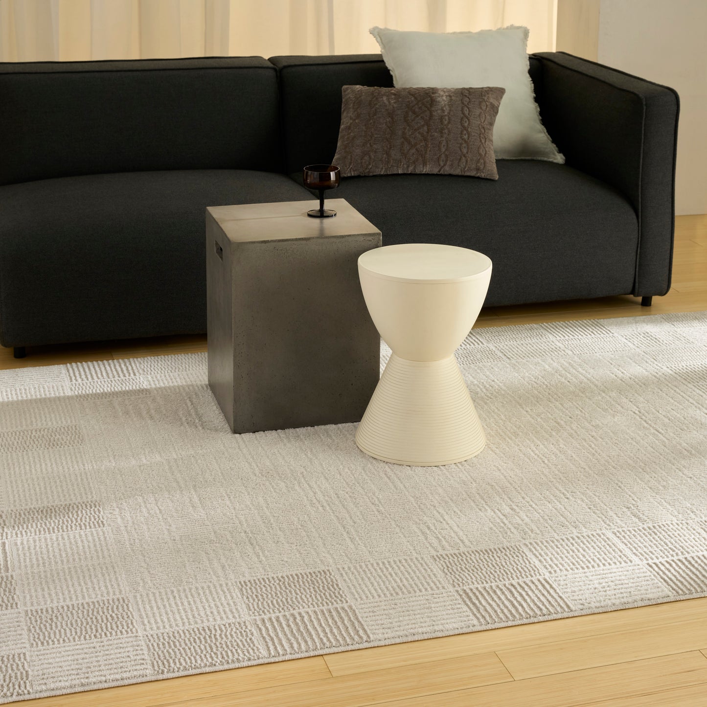 Nourison Nordic 5' x 7' Ivory Grey Modern Indoor Rug